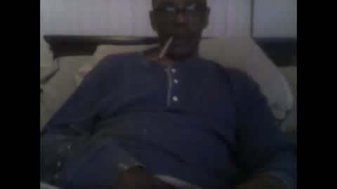 Snapshot of busturgutzgd11 chatting on 02/07/25, 04:16 Busturgutzgd1 online show from 02/07/25, 04:16