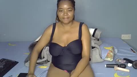 busty kenzi online show from 06/02/26, 05:48
