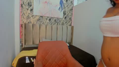 Sofiii online show from 02/15/25, 07:39