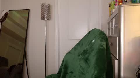 butterfly booty online show from 04/23/26, 09:52