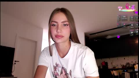 Lauren online show from 02/22/26, 06:06