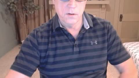 Miles online show from 01/11/25, 11:23