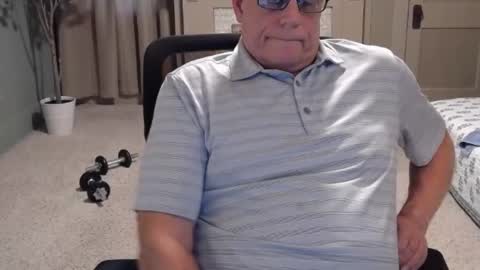 Miles online show from 01/21/25, 07:28