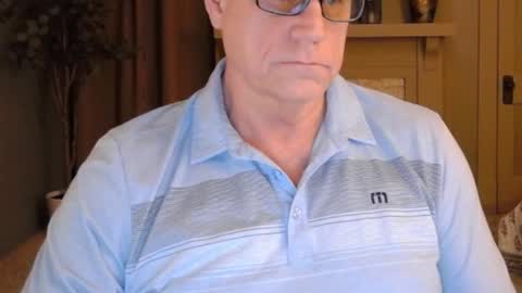 Miles online show from 02/01/25, 09:54