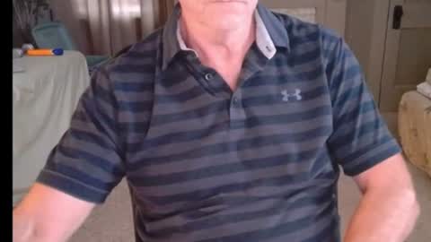 Snapshot of buttnakedfun954737 chatting on 07/20/26, 12:18 Miles online show from 07/20/26, 12:18