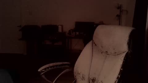 Snapshot of buttsmasher666 chatting on 07/05/26, 02:40 Astaroth Angel online show from 07/05/26, 02:40