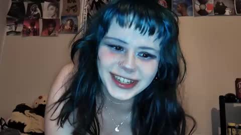 Snapshot of bvnny420 chatting on 12/30/24, 09:50 River online show from 12/30/24, 09:50