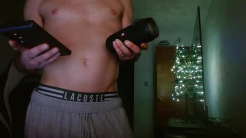 Snapshot of bwall1425 chatting on 01/26/25, 08:03 bwall1425 online show from 01/26/25, 08:03