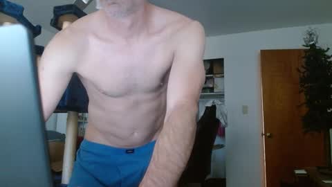 Snapshot of bwall1425 chatting on 02/28/25, 03:37 bwall1425 online show from 02/28/25, 03:37