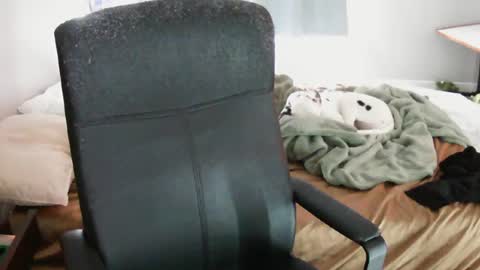 Snapshot of bxbydior chatting on 09/28/25, 05:40 bxbydior online show from 09/28/25, 05:40