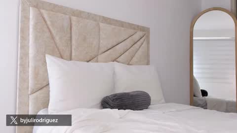    online show from 01/16/26, 09:52