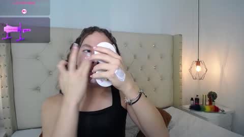 bycandy_ online show from 11/05/25, 12:38