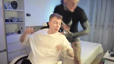 c10h15on online show from 01/08/26, 03:14