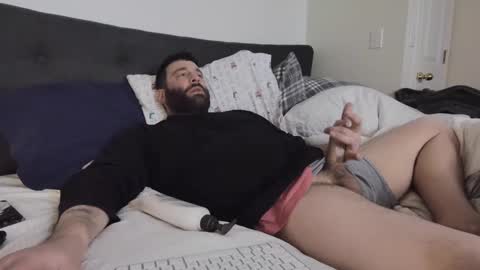 Snapshot of c2cmee chatting on 12/08/24, 03:10 c2cmee online show from 12/08/24, 03:10