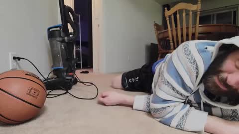 Snapshot of c2cmee chatting on 01/22/25, 09:35 c2cmee online show from 01/22/25, 09:35