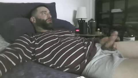 Snapshot of c2cmee chatting on 10/23/25, 12:48 c2cmee online show from 10/23/25, 12:48