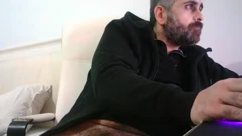 Snapshot of c534963 chatting on 01/03/25, 03:01 supersperm online show from 01/03/25, 03:01