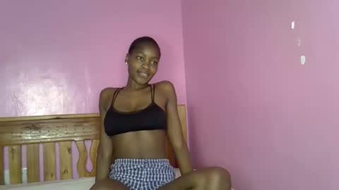 C--trish online show from 10/21/25, 11:11