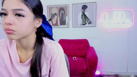 Snapshot of caaty7 chatting on 10/19/25, 07:36 Caaty online show from 10/19/25, 07:36