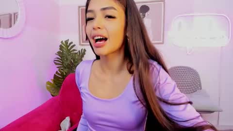 Snapshot of caaty7 chatting on 11/17/25, 11:27 Caaty online show from 11/17/25, 11:27