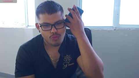 Snapshot of caballero_____ chatting on 12/17/24, 10:00 INSTAGRAM CABALLERO 1998 online show from 12/17/24, 10:00