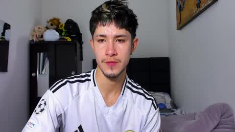 cafecitoo_ online show from 04/01/26, 03:51