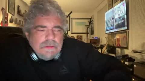 cafeespresso online show from 03/25/26, 03:23