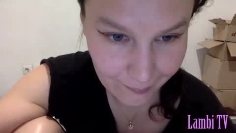 Snapshot of caffeinated_lamb chatting on 12/04/24, 07:23 Lamb online show from 12/04/24, 07:23