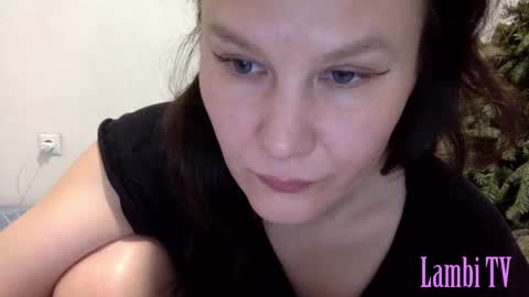 Snapshot of caffeinated_lamb chatting on 12/21/24, 07:27 Lamb online show from 12/21/24, 07:27