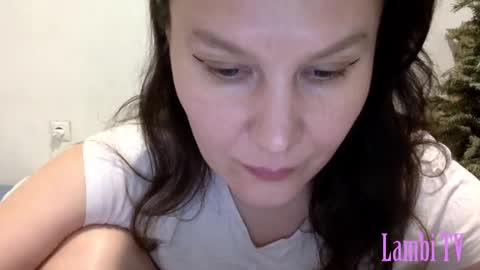 Snapshot of caffeinated_lamb chatting on 02/02/25, 07:14 Lamb online show from 02/02/25, 07:14