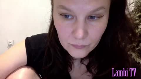 Snapshot of caffeinated_lamb chatting on 03/05/25, 07:27 Lamb online show from 03/05/25, 07:27