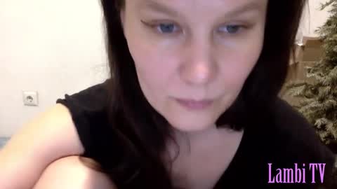 Snapshot of caffeinated_lamb chatting on 03/06/25, 07:21 Lamb online show from 03/06/25, 07:21