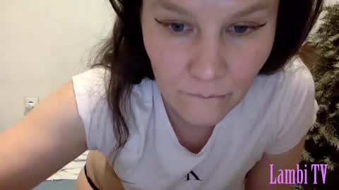 Snapshot of caffeinated_lamb chatting on 03/09/25, 07:15 Lamb online show from 03/09/25, 07:15