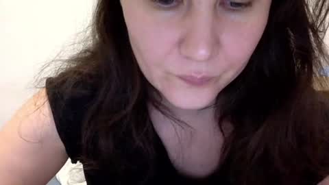 Snapshot of caffeinated_lamb chatting on 10/15/25, 06:08 Lamb online show from 10/15/25, 06:08