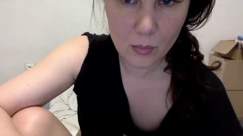 Snapshot of caffeinated_lamb chatting on 05/29/26, 05:55 Lamb online show from 05/29/26, 05:55