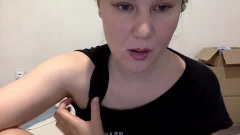 Snapshot of caffeinated_lamb chatting on 05/30/26, 05:54 Lamb online show from 05/30/26, 05:54