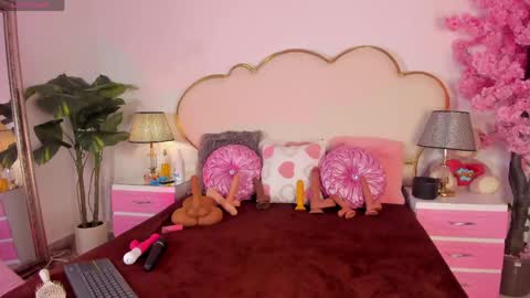 Cahitlin  online show from 04/21/26, 06:09