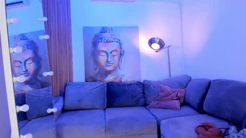 Snapshot of cailing chatting on 02/11/26, 11:04 I am Katherine online show from 02/11/26, 11:04