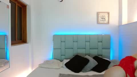 Cailyn Independent model online show from 12/02/25, 01:33