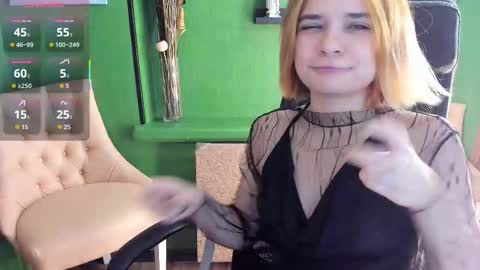 Gina online show from 11/12/25, 08:37