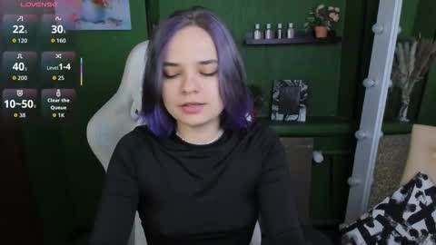 Gina online show from 12/17/25, 09:59