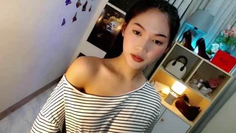 caitlin online show from 05/01/26, 07:29