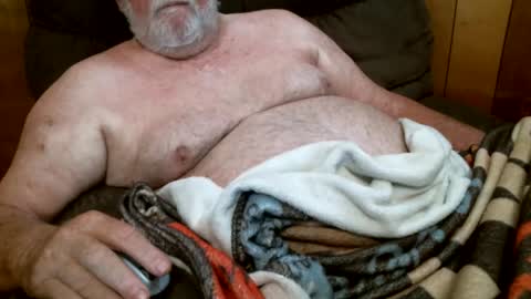 cajungrey online show from 10/19/25, 04:07