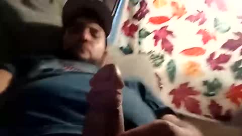 caliboy01990872 online show from 04/29/26, 06:58