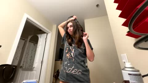 Snapshot of calicambri chatting on 10/13/25, 01:05 The Cali Cambri online show from 10/13/25, 01:05