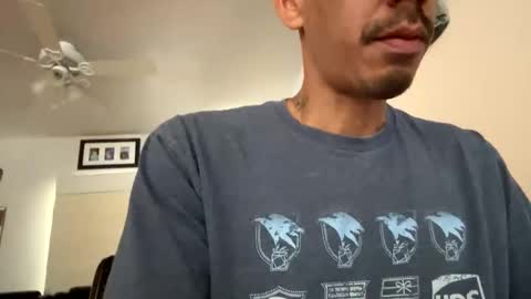 Follow me on IG - Slick2b805 online show from 04/22/26, 05:58