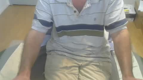 Snapshot of califun4u chatting on 12/16/24, 12:15 califun4u online show from 12/16/24, 12:15