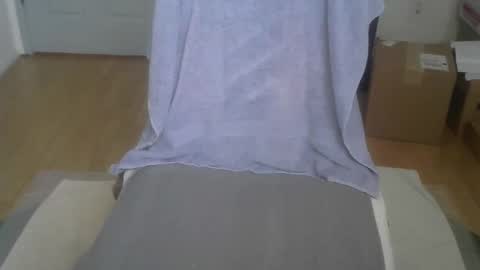 Snapshot of califun4u chatting on 12/27/24, 07:57 califun4u online show from 12/27/24, 07:57