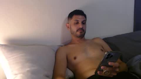 Caliguy online show from 11/20/25, 04:12