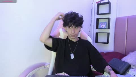 Calipe  Morfeo  online show from 12/02/24, 01:35